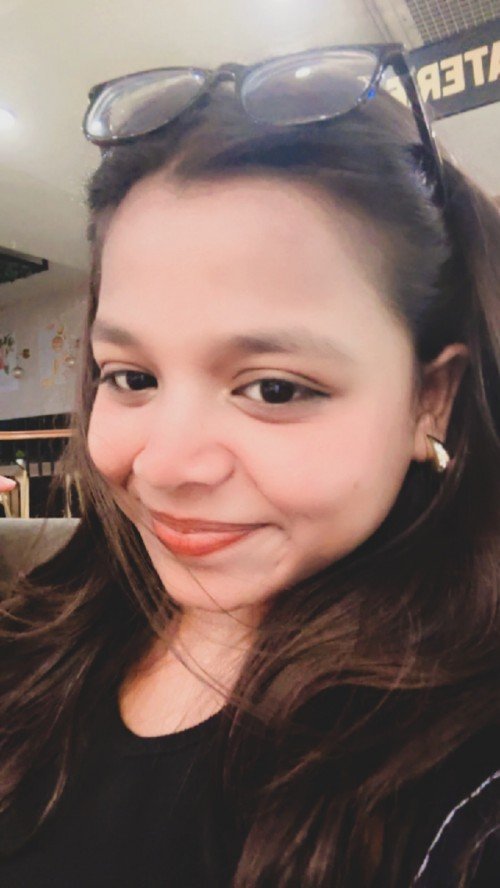 Simran kumari Science,English,Dance & Music home tutor in Lucknow.